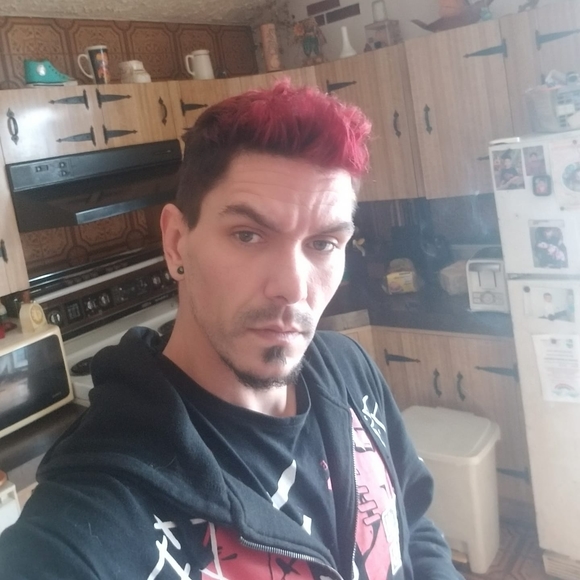 Meet your Posher, Miguel - Picture 1 of 1